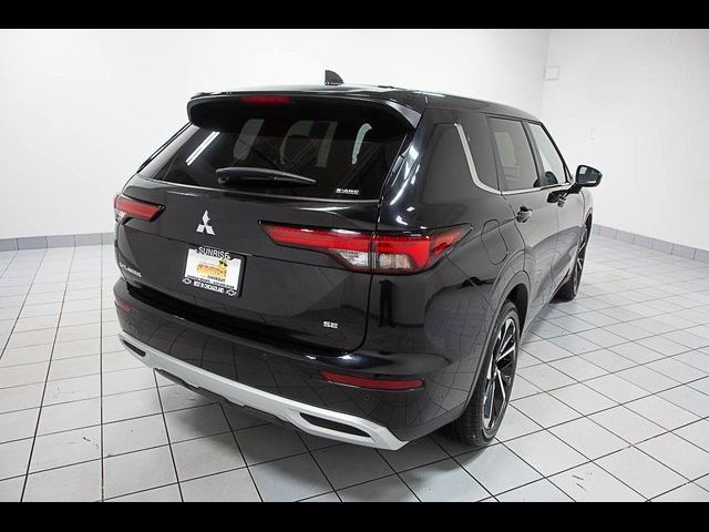 2024 Mitsubishi Outlander SE Black Edition