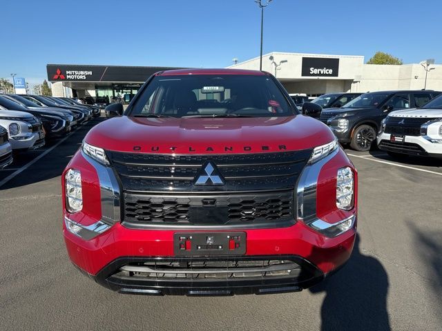 2024 Mitsubishi Outlander SE Black Edition w/Pano Roof