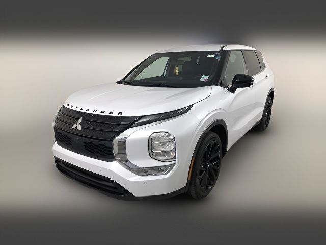 2024 Mitsubishi Outlander SE Black Edition w/Pano Roof