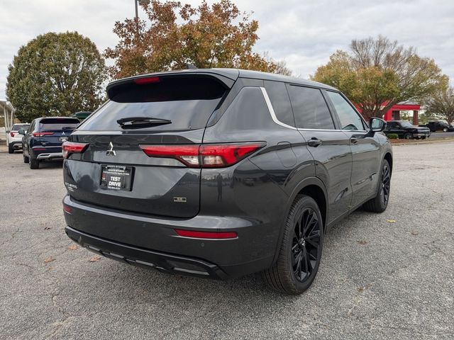 2024 Mitsubishi Outlander SE Black Edition w/Pano Roof