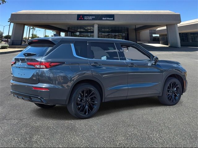 2024 Mitsubishi Outlander SE Black Edition w/Pano Roof