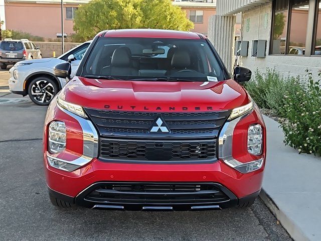 2024 Mitsubishi Outlander SE Black Edition w/Pano Roof