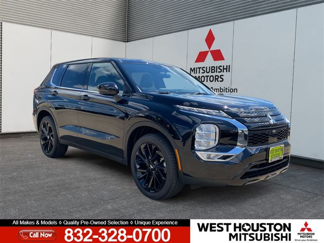 2024 Mitsubishi Outlander SE Black Edition w/Pano Roof