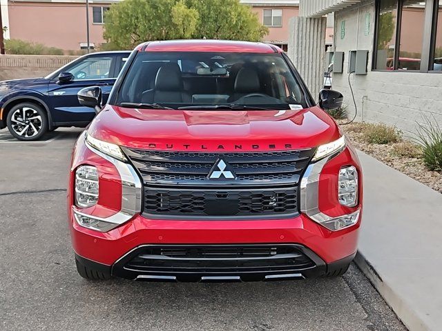 2024 Mitsubishi Outlander SE Black Edition w/Pano Roof