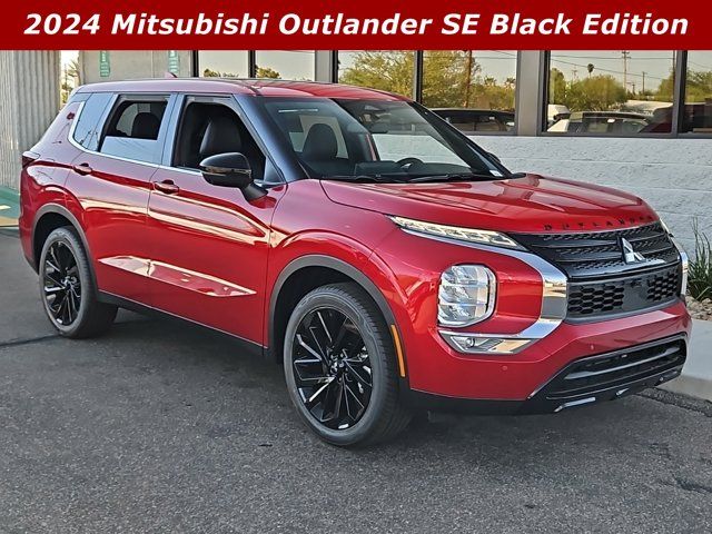 2024 Mitsubishi Outlander SE Black Edition w/Pano Roof