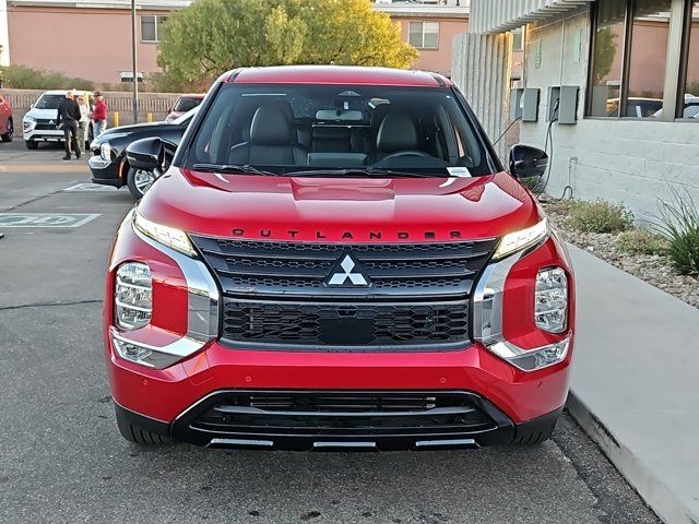 2024 Mitsubishi Outlander SE Black Edition w/Pano Roof