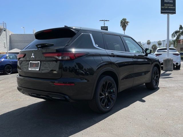 2024 Mitsubishi Outlander SE Black Edition w/Pano Roof