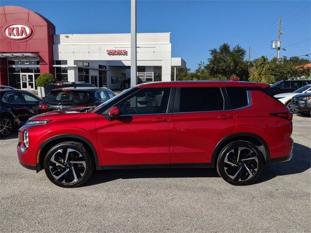 2024 Mitsubishi Outlander SE Black Edition