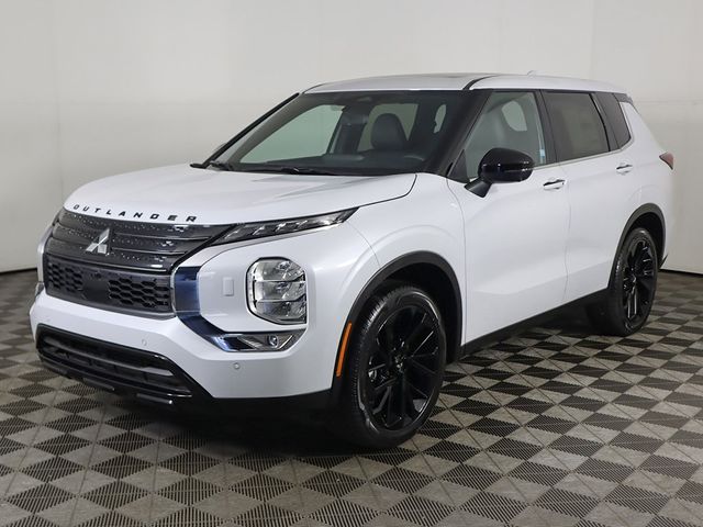 2024 Mitsubishi Outlander SE Black Edition w/Pano Roof