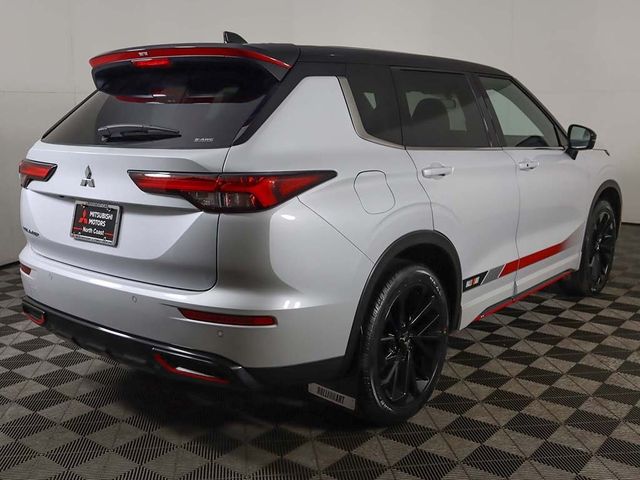 2024 Mitsubishi Outlander SE Black Edition w/Pano Roof