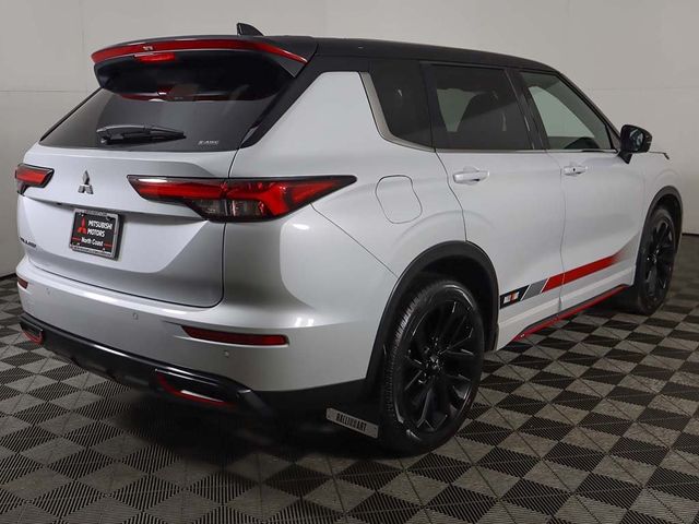 2024 Mitsubishi Outlander SE Black Edition w/Pano Roof