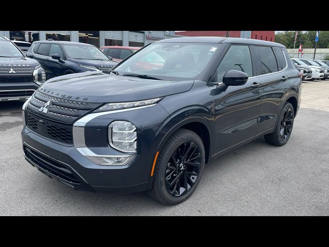 2024 Mitsubishi Outlander SE Black Edition w/Pano Roof