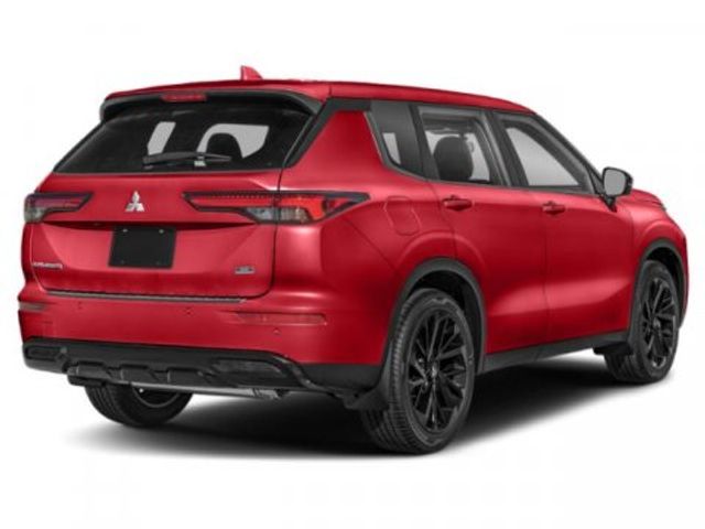 2024 Mitsubishi Outlander SE Black Edition w/Pano Roof