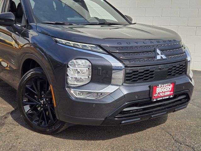 2024 Mitsubishi Outlander SE Black Edition w/Pano Roof