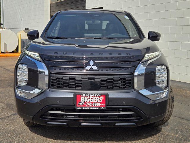 2024 Mitsubishi Outlander SE Black Edition w/Pano Roof