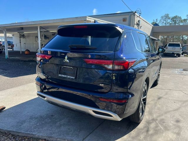 2024 Mitsubishi Outlander SE