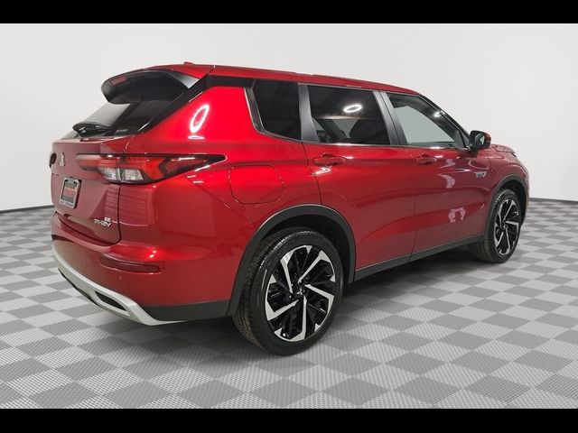 2024 Mitsubishi Outlander PHEV SE