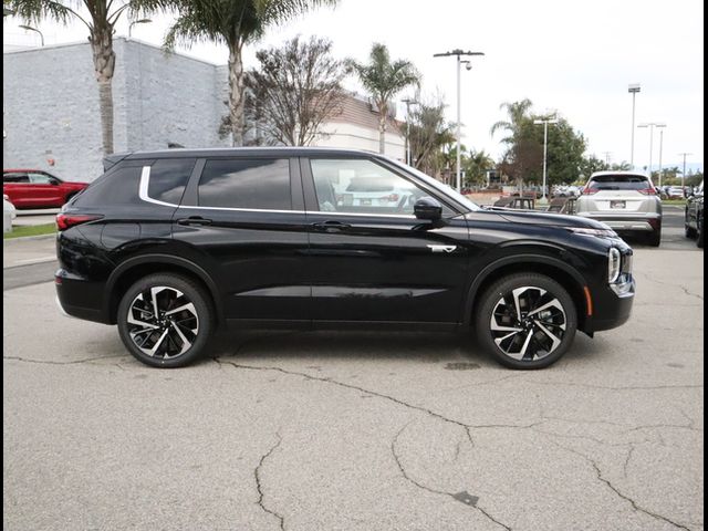 2024 Mitsubishi Outlander PHEV SE