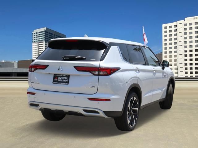 2024 Mitsubishi Outlander PHEV SE