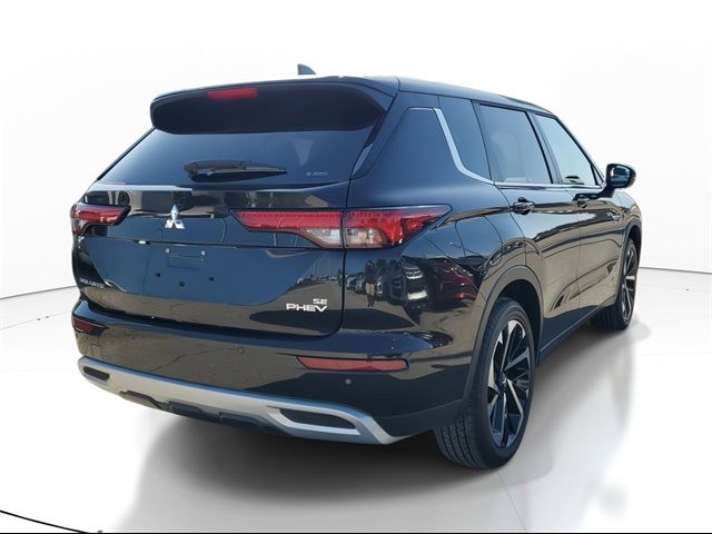 2024 Mitsubishi Outlander PHEV SE