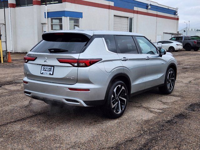 2024 Mitsubishi Outlander PHEV SE