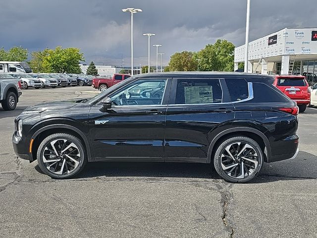 2024 Mitsubishi Outlander PHEV SE