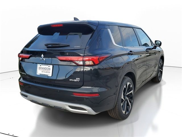 2024 Mitsubishi Outlander PHEV SE