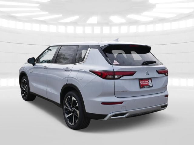 2024 Mitsubishi Outlander PHEV SE