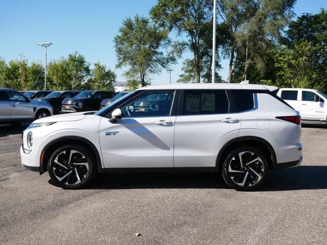 2024 Mitsubishi Outlander PHEV SE