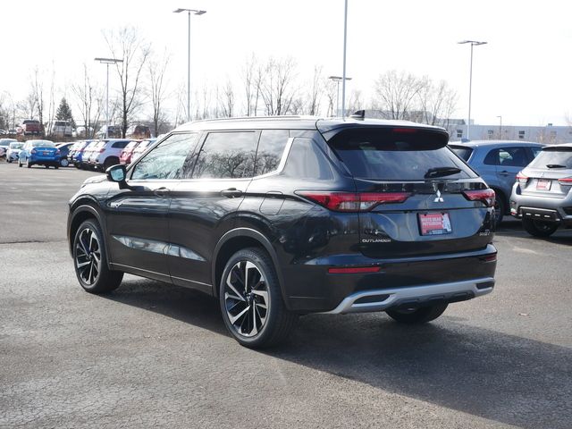 2024 Mitsubishi Outlander PHEV SEL