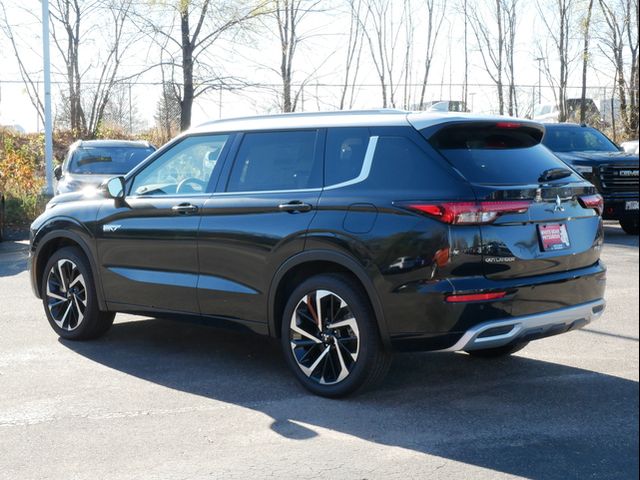 2024 Mitsubishi Outlander Plug-In Hybrid SEL Platinum Edition