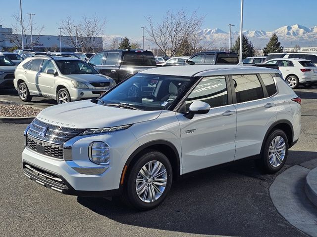 2024 Mitsubishi Outlander PHEV ES