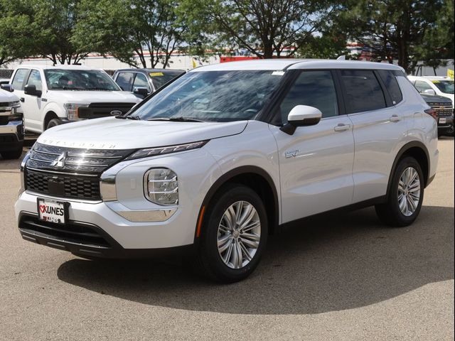 2024 Mitsubishi Outlander Plug-In Hybrid ES