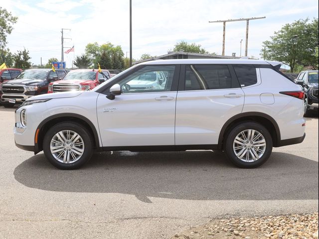 2024 Mitsubishi Outlander Plug-In Hybrid ES