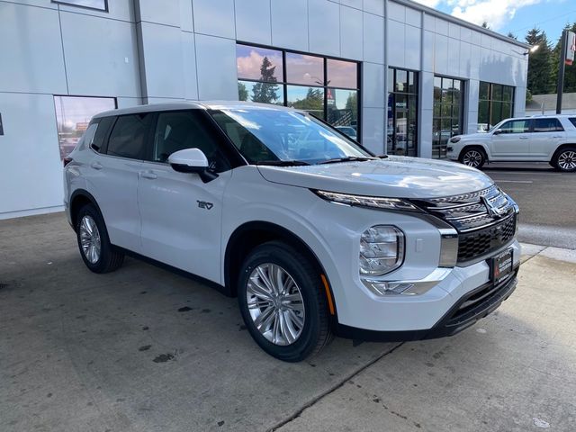 2024 Mitsubishi Outlander Plug-In Hybrid ES