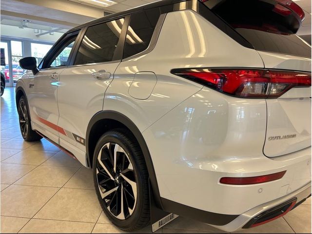 2024 Mitsubishi Outlander Plug-In Hybrid SE