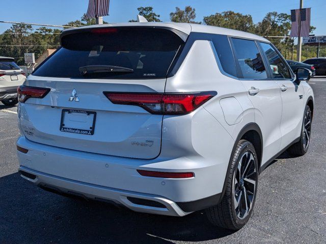 2024 Mitsubishi Outlander PHEV SE