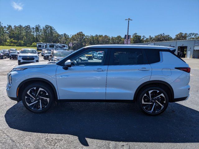 2024 Mitsubishi Outlander PHEV SE