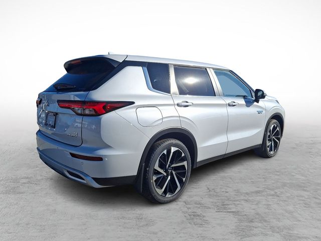 2024 Mitsubishi Outlander Plug-In Hybrid SE