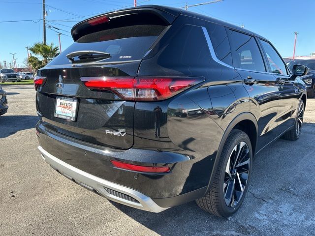 2024 Mitsubishi Outlander PHEV SE