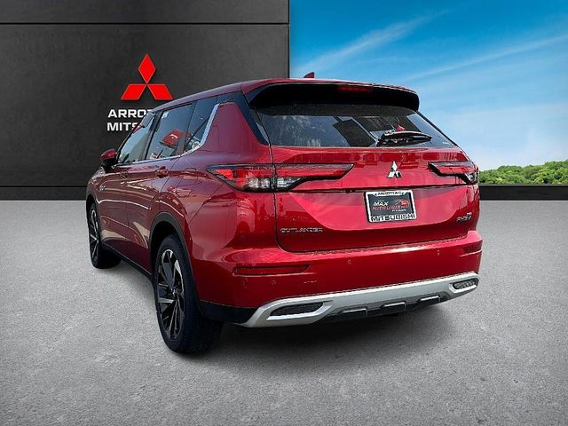 2024 Mitsubishi Outlander Plug-In Hybrid SE