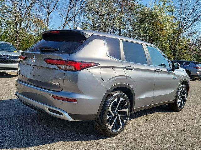 2024 Mitsubishi Outlander PHEV SE