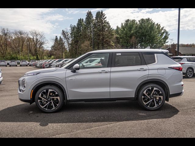 2024 Mitsubishi Outlander PHEV SE