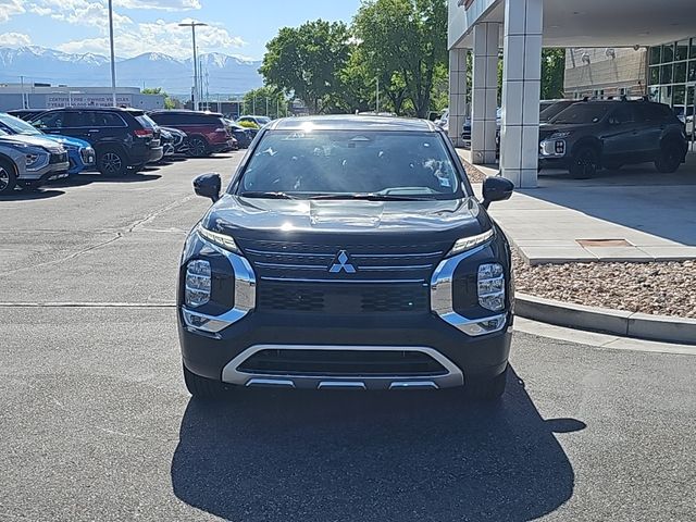 2024 Mitsubishi Outlander PHEV SE