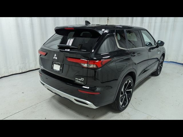 2024 Mitsubishi Outlander PHEV SE