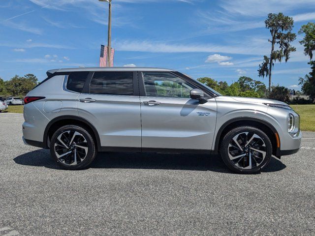 2024 Mitsubishi Outlander PHEV SE