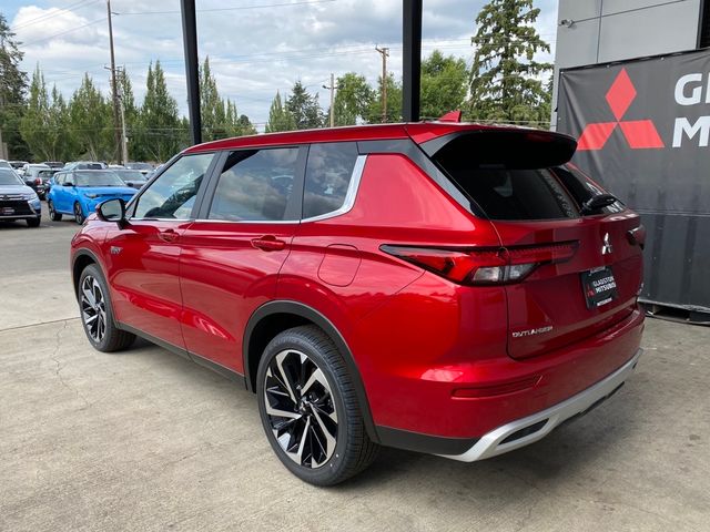 2024 Mitsubishi Outlander PHEV SE