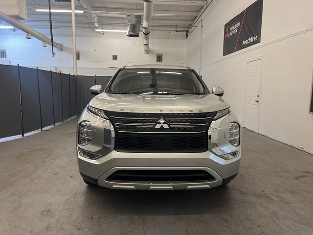 2024 Mitsubishi Outlander PHEV SE