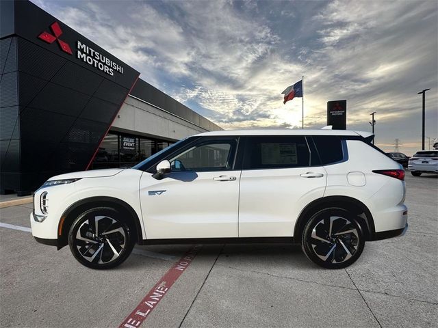 2024 Mitsubishi Outlander Plug-In Hybrid SE