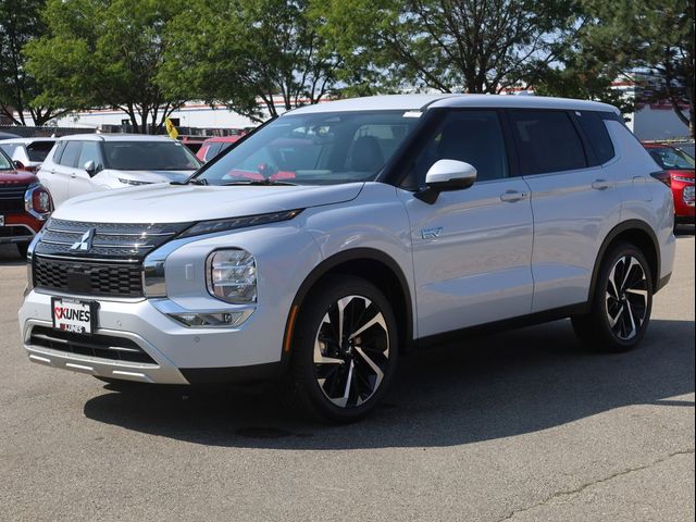 2024 Mitsubishi Outlander Plug-In Hybrid SE